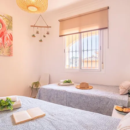 Lejlighed Luxury Golf, Pool & Pet Retreat - Happy *
