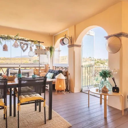 Luxury Golf, Pool & Pet Retreat - Happy Mijas