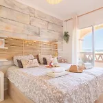 Luxury Golf, Pool & Pet Retreat - Happy Apartament
