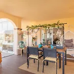 Luxury Golf, Pool & Pet Retreat - Happy *